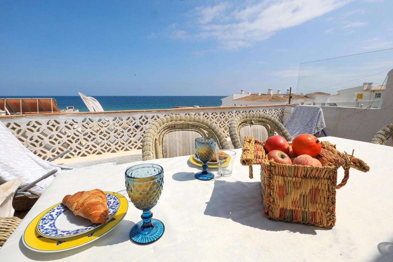 C22 - Beco Do Poco Beach Townhouse In Praia Da Luz Bagian luar foto
