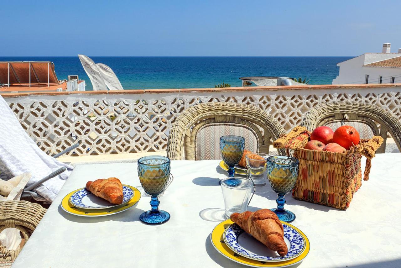 C22 - Beco Do Poco Beach Townhouse In Praia Da Luz Bagian luar foto
