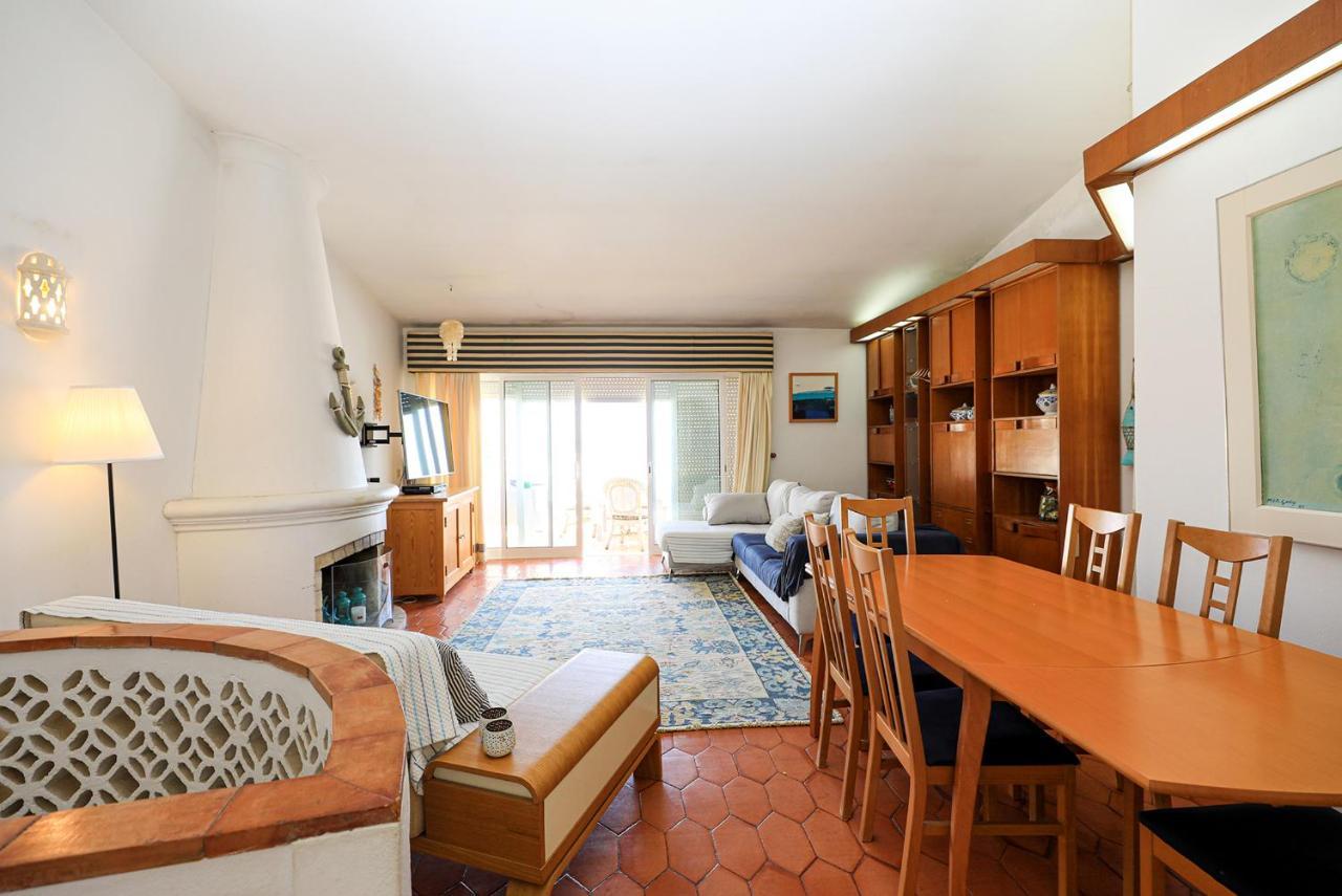 C22 - Beco Do Poco Beach Townhouse In Praia Da Luz Bagian luar foto